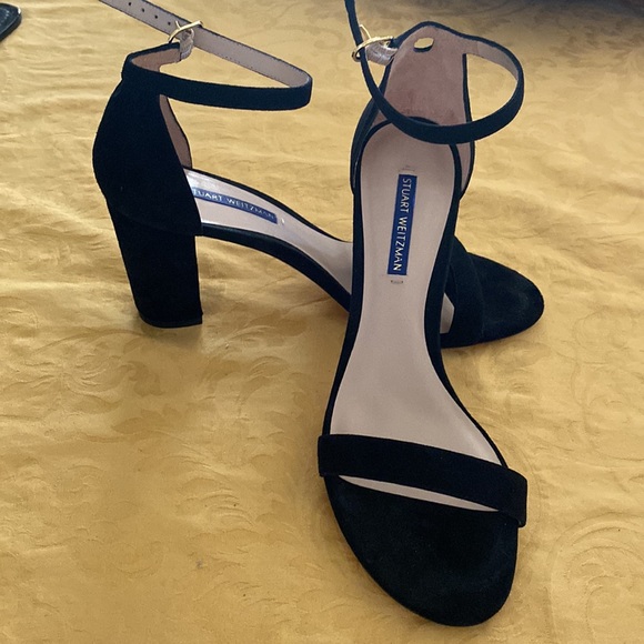 Suede Stuart Weitzman block sandal - Picture 4 of 6